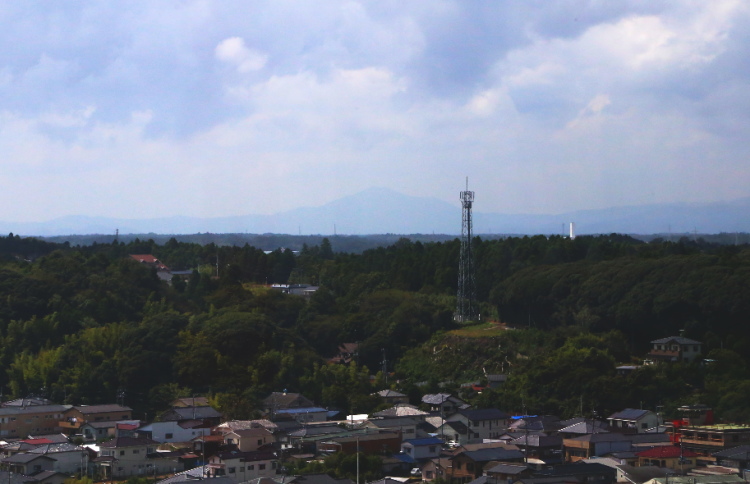 大洗マリンタワーの展望台から見える筑波山